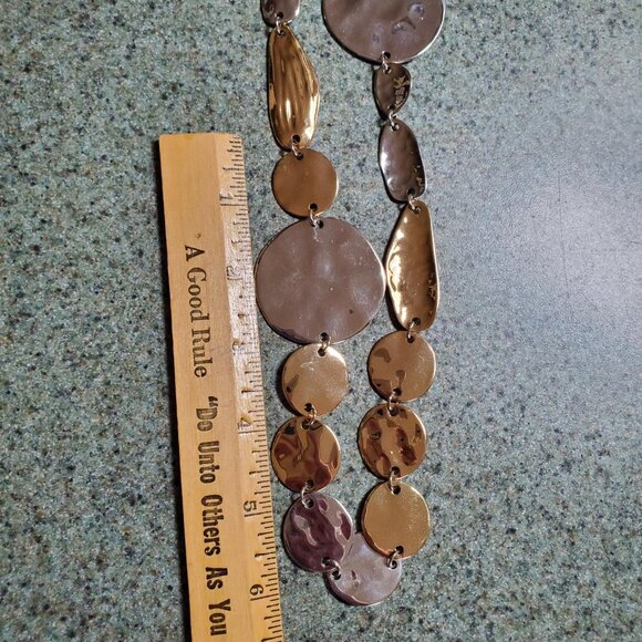 Natasha Necklace Gold Silver Tone Hammered Asymmetrical Shapes Long Signed 38" - Picture 6 of 7